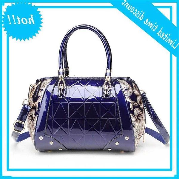 

portable women's 2021 european and american fashion one shoulder messenger bag