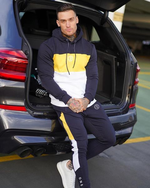 

мода новые мужчины досуг набор толстовки и брюки joggers outfits весенний осенний трексуит набор мужской сшивания костюма одежда 2021, Gray