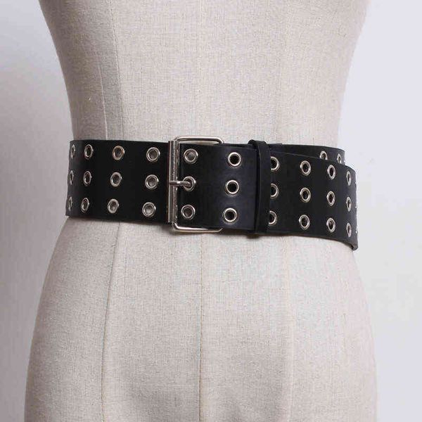 Nuevos cinturones de diseño para mujeres Punk Silver Pin Hebilla Cinturón Hollow Rivet Faux Leather Soft Black Cintura Correa Jeans Vestido de doble capa G220301