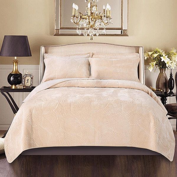 

fleece stitch leaves chic quilt coverlet bedspread blanket+two pillow shams queen size gray beige ultra soft warm bed cover set