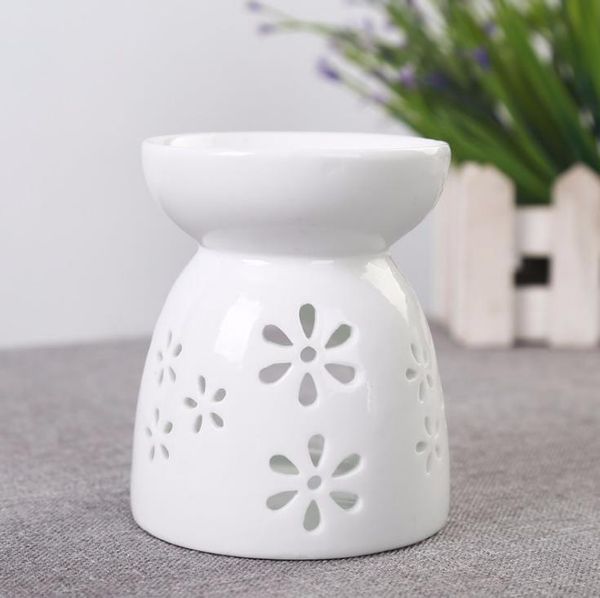 kostenloser Versand Weihrauchbrenner Zarte Keramik Duftlampe Mode ausgehöhlt Aroma Herd Kerze Ölofen Home Decor SN4997