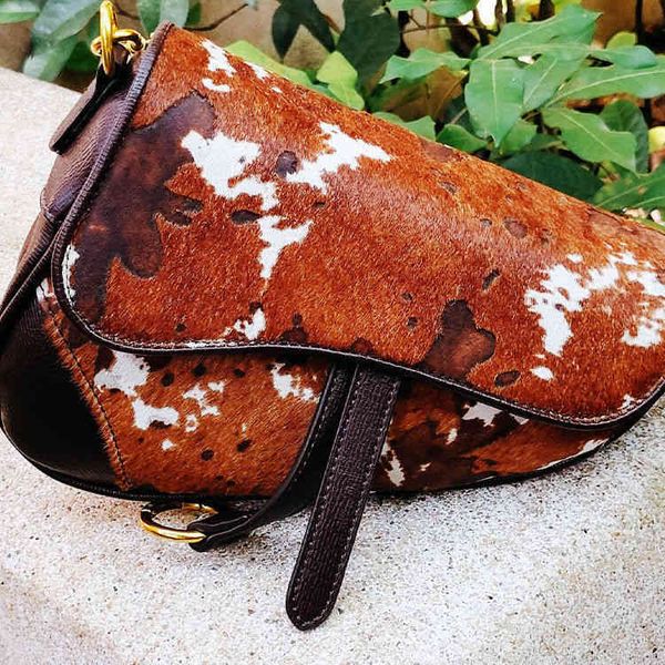 

hong kong bali & jones leather minority retro horsehair saddle bag 2022 autumn and winter new single shoulder messenger women's bag