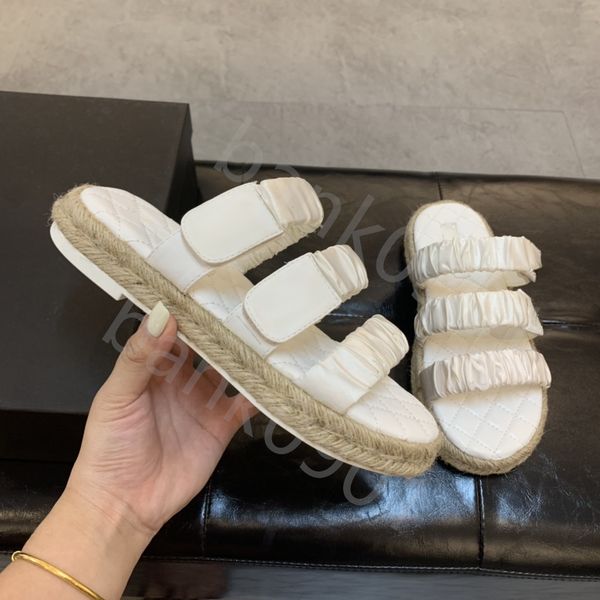 

thick bottom sandy beach slippers women men fashion designs flat sandals comfort beach slide crocodile skin leather flip flops ladies scuffs, Black