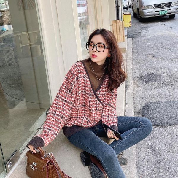

mishow 2020 winter vintage patchwork warm knitted sweater female v-neck long sleeve pullover mx19d57281, White;black