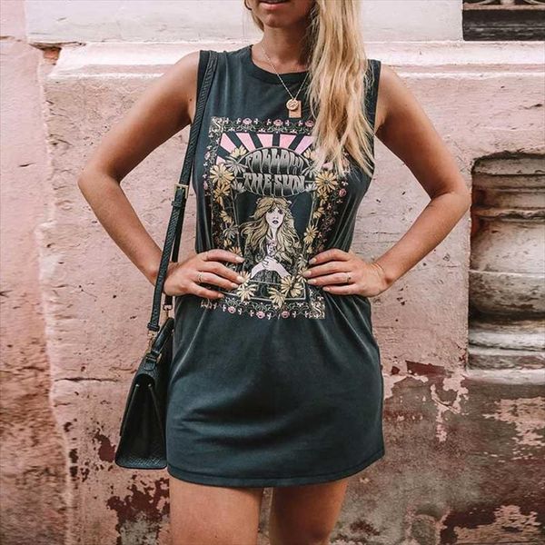 

super chic black tee платья для женщин винтаж ретро футболка платье 2020 повседневное свободное летнее платье нового стиля моды, White