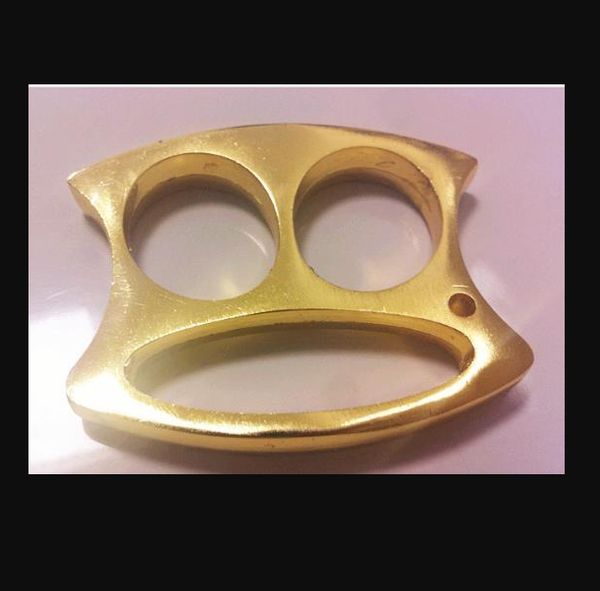 

outdoor key chain women double boxing finger protective gear ring tiger brass knuckle duster quality is very good women smiling face5464