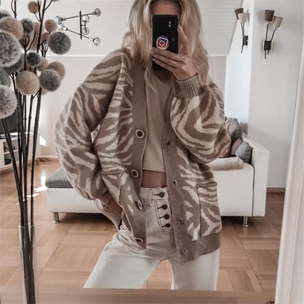 

2020 oversized sweater new autumn leopard cardigan casual loose female knitted open stitch v-neck jumper winter c1121, White;black
