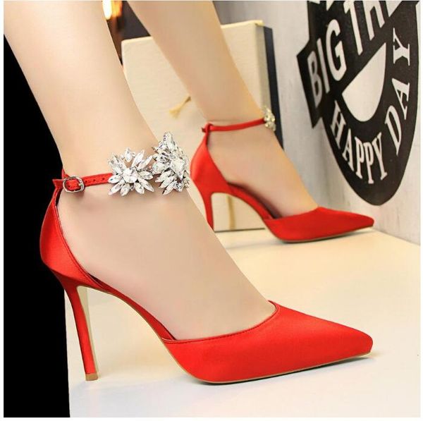 

european and american style high heel women's shoes satin cut out shallow pointed rhinestone single shoe, Black