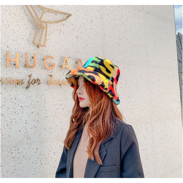 

2020 red hat womens autumn and winter new digital print rabbit fisherman hat all-match fashion trend travel bucket hats wmtsrw petsyard, Black;white