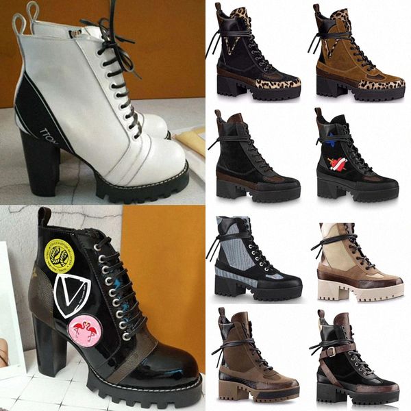 

2021 world tour desert boot women boots platform spaceship ankle boots 5cm heel flamingos medal martin heavy duty soles 36-42 572m#, Black