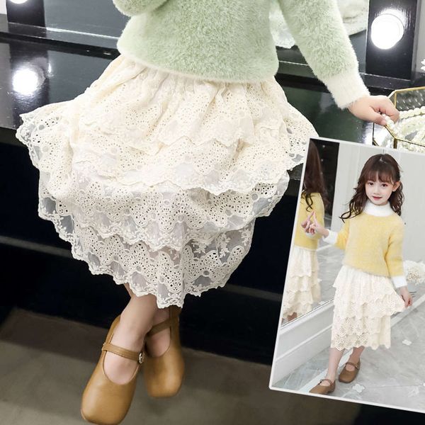 

girls' new lovely and versatile lace cake skirt, Blue