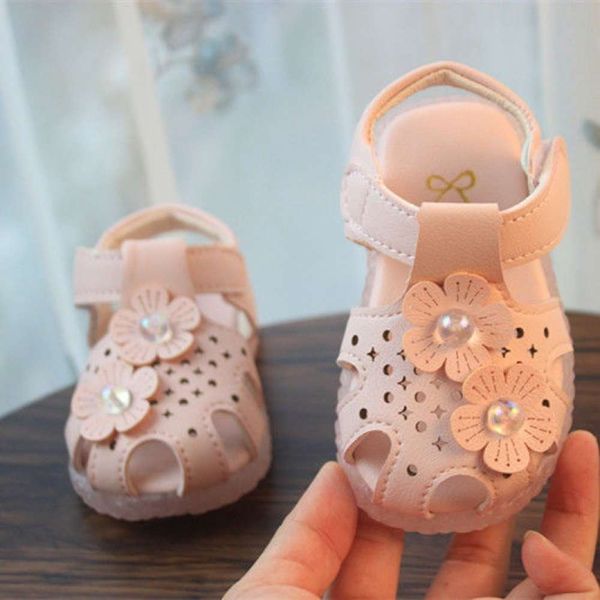 

0--year-old girl baby walking sho baotou summer 2-year-old soft sole princs sandals, Black;red