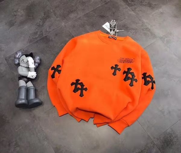 

brand new ch crow's loose, warm versatile velvet crew neck sweater for men and women in fall / winter 2020, White