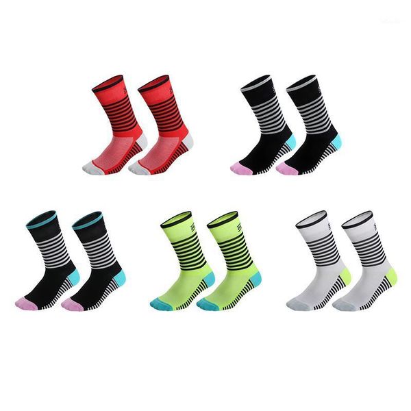 

sports socks cycling men women breathable endurable mid length compression training for outdoor1, Black