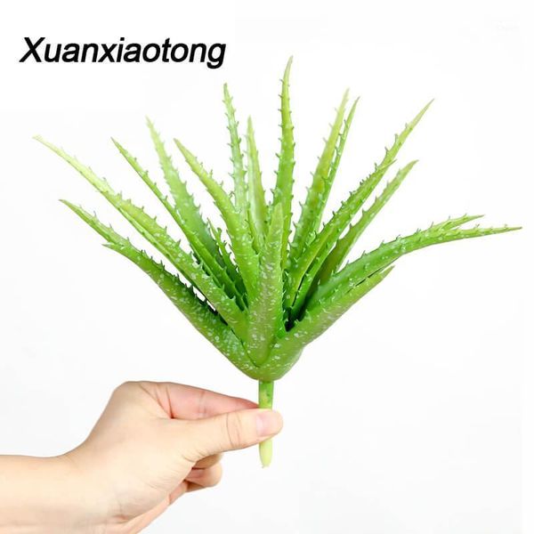 

xuanxiaotong green plastic aloe artificial plants accessories for home garden deskdecor plastic succulents1