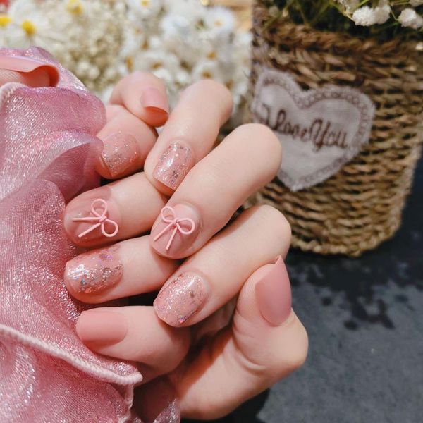 

false nails 24pcs/set 3d bow pink glue type removable short paragraph fashion manicure artificial fully covered nail decoration, Red;gold