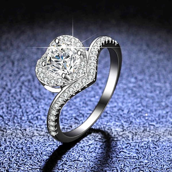 

925 sterling silver love heart engagement ring for women 1 ct moissanite round brilliant diamonds band wedding jewelry, Slivery;golden