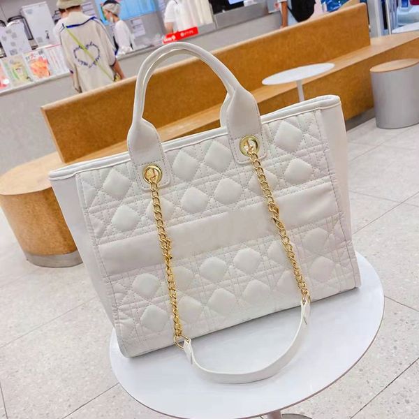 

designer women shoulder chain bags medium size fashion luxury diamond purses handbags totes plain shopping beach bag with letters sequin hig