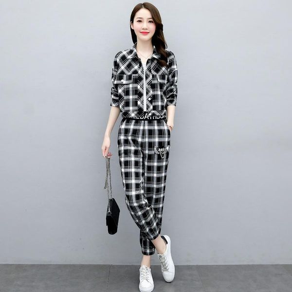 

2021 new casual spring style women's clothing and pants slim ensemble femme survetement loose lattice suit, White