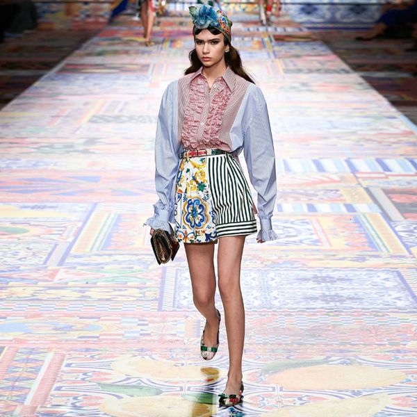 

2021 new vacation bohemian set women vintage ruffles long sleeve printed shorts two piece outfits xroy, White;black