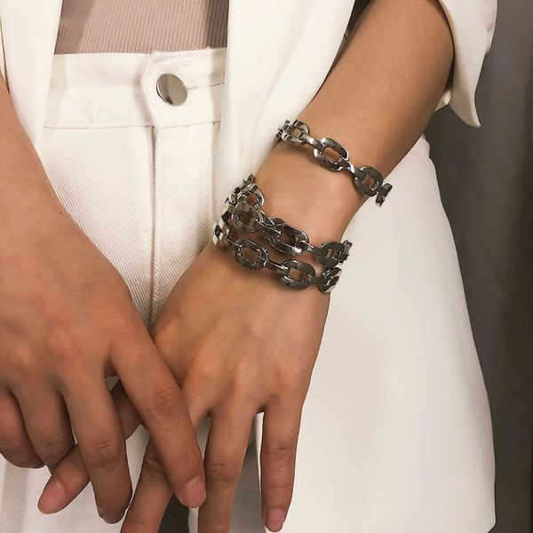 

fashion new style, personality exaggeration, creative hand ornament, geometric metal opening and bracelet for women, Silver