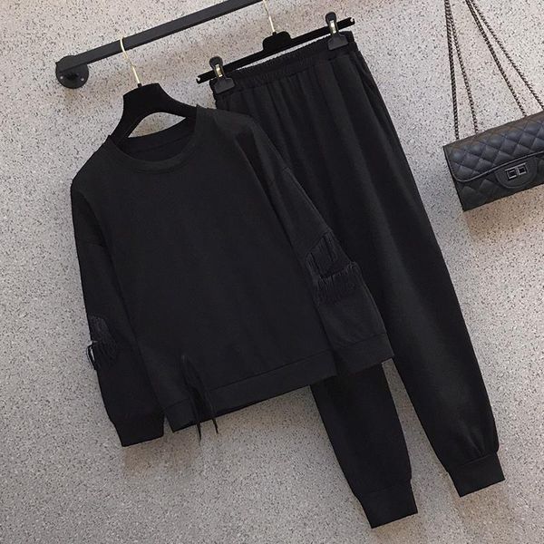

spring 2021 plus size women long sleeve sports two piece set hollow tassel sweatshirt and pants two piece suit black cloth, White