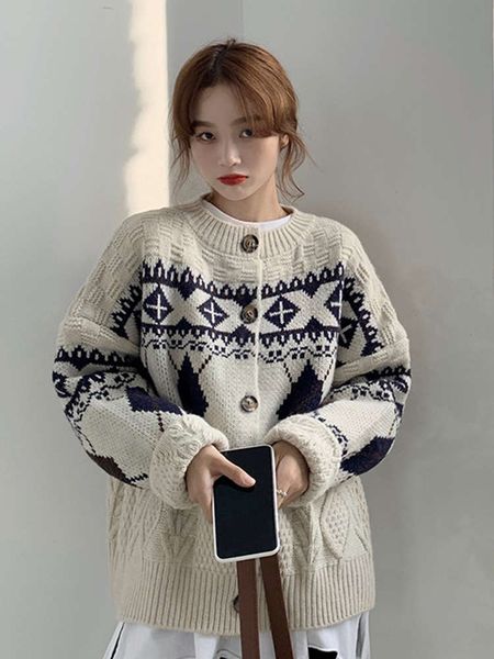 

autumn and winter korean loose long sleeve knitted sweater cardigan lazy wind pullover for women's wear, White;black