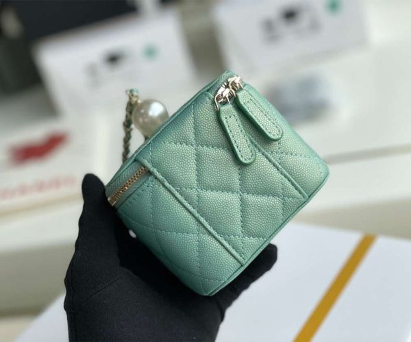 

designer luxuryspring / summer 2021 series of fashionable ladies retro makeup bag 7a high-end customized quality, starting with is a lovely