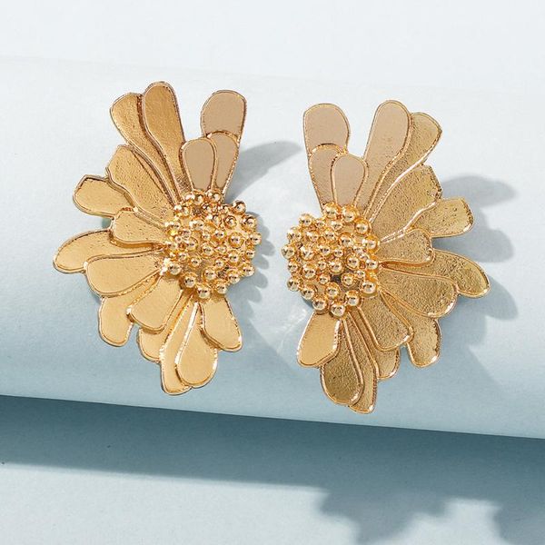 

dangle & chandelier 2021 korean large metal gold color flower earrings for women fashion plant female boho brincos wedding jewelry, Silver