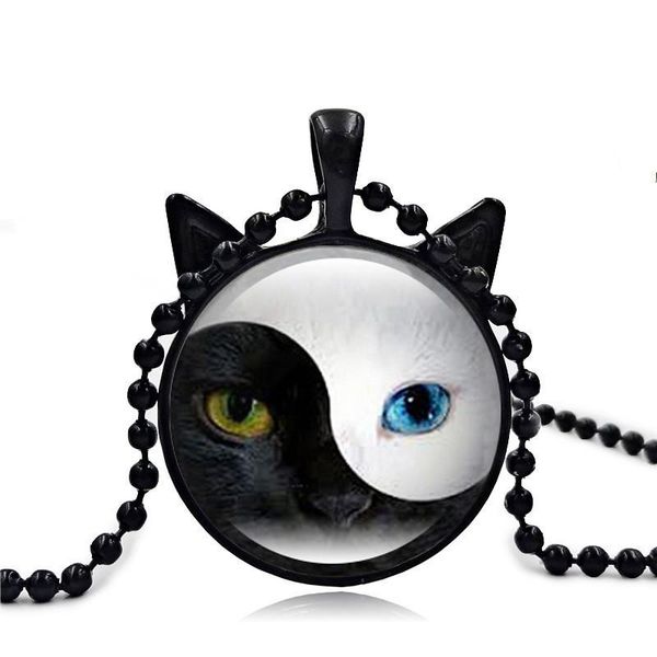 

pendants tai chi yin yang cat necklace, Black
