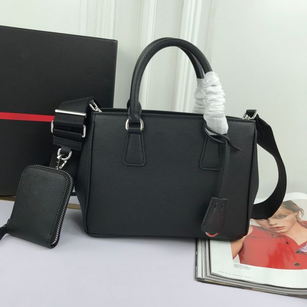 

2021 brand luxury cross pattern leather handbag three in one lady killer bag messenger bag triangle decoration super large capacity 23*16cm