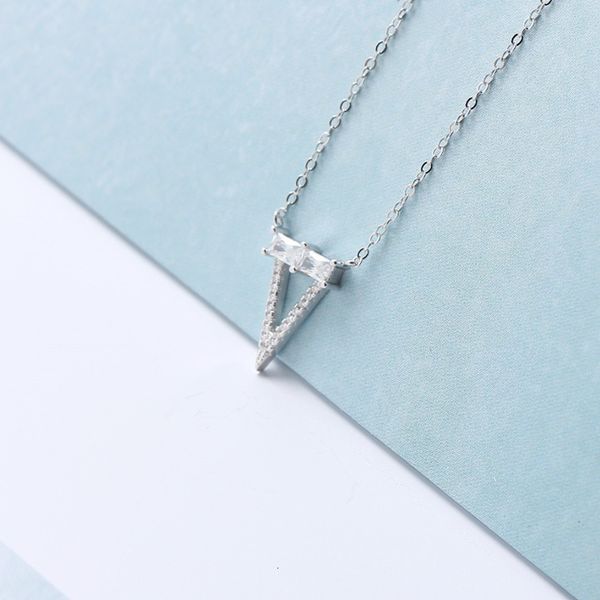 

yhn025 japanese and us s925 pure silver diamond zircon triangle clavicle chain fashion necklace