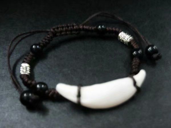 

16 pcs personality imitation yak bone wolf tooth braided bracelet, Silver