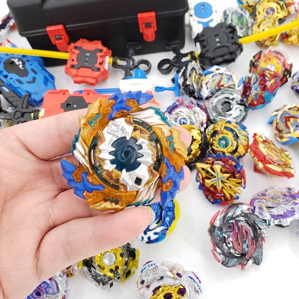 Üstler Set Launchers Beyblade Oyuncakları B-131 B-122 B-130 Toupie Metal God Patlama Üst Bey Blade Blades Oyuncak Körfezi Bables