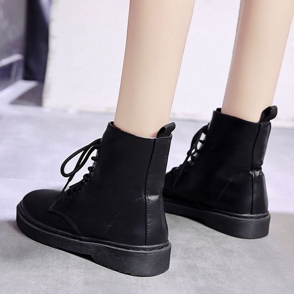 

2022 black platform combat ankle boots for women lace up buckle strap woman shoes winter biker boots big size 40
