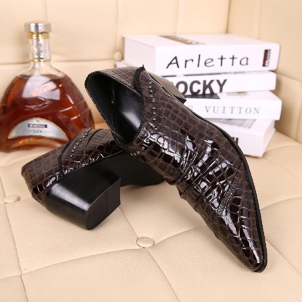 

dress shoes 2021 fashion men's flat crocodile leather increased oxford pointed slip on rivets men chaussure femme eu42, Black