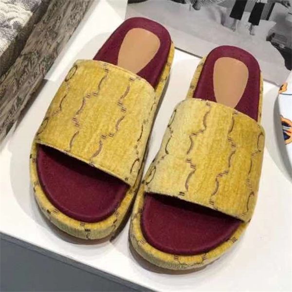 

woman slippers fashion sandals beach thick bottom slipper platform alphabet lady leather flat slides a014, Black
