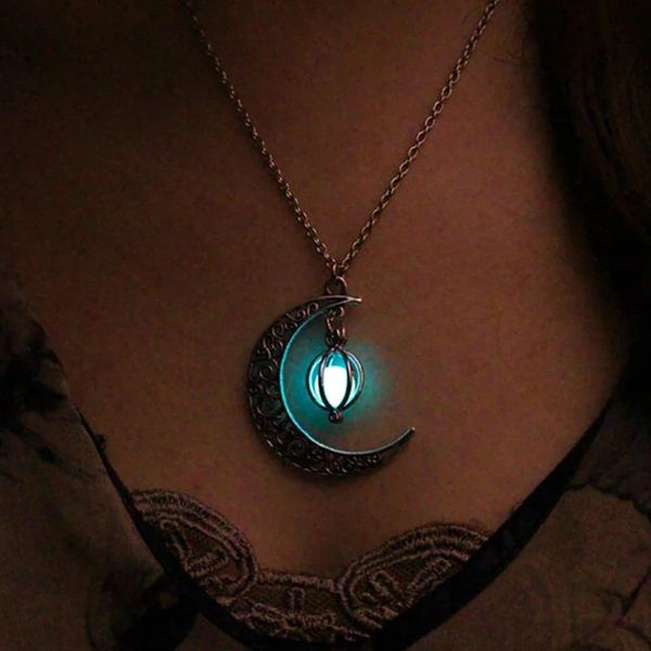 

new fashion moon glowing pendant necklace charm jewelry luminous stone necklace for women halloween jewelry gifts, Silver