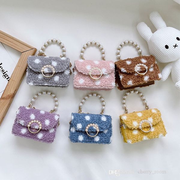 

kids princess handbags fall/winter 2021 plush polka dot pearl girl crossbody bag baby pearls chain accessories one shoulder bags f735, Black