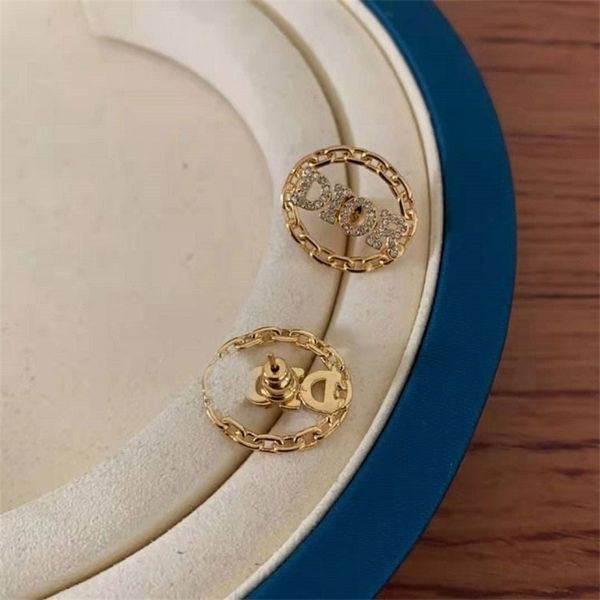 

aaa designer jewelry letter rhinestone 2021 brass material fashion earrings 925 silver needle gue1