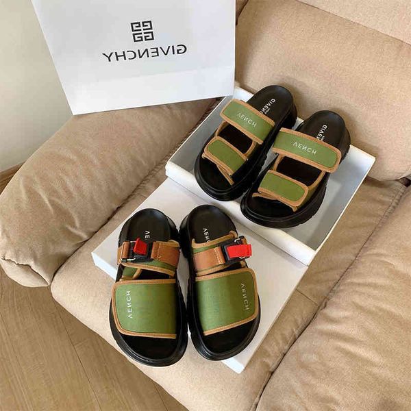 

thick soled high rise slippers for women to wear in summer zly zly, Black