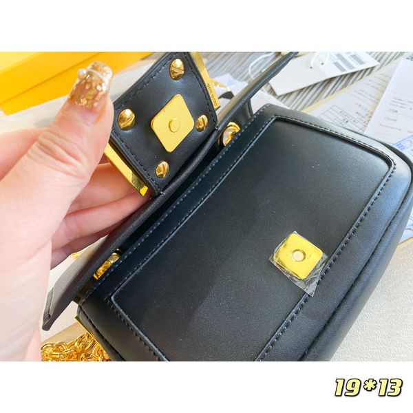 

new shoulder bags 2021 women handbag crossbody bag brands designer handbags flower printing bag purse 19*13cm 30592, Black
