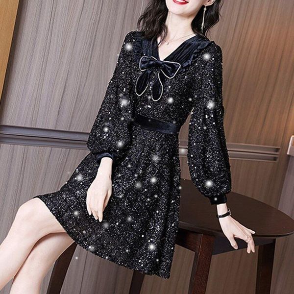 

casual dresses 2021 autumn and winter v-neck sequined base dress light luxury ladies temperament, Black;gray
