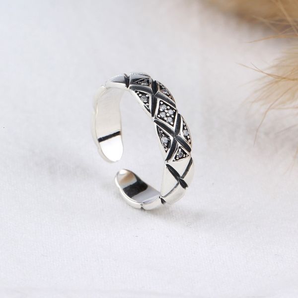 

tyj0114 jewelry south korea s925 silver micro inlaid ring cross zircon ring
