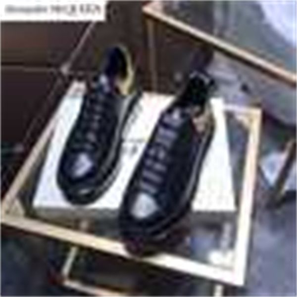 

luxury brand women and men sneakers loafers boots moccasins buckles lace-ups dress shoes designer s8an