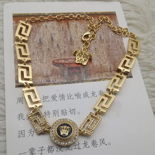 

fan / f family medusa geometric anti fatigue inlaid gold bracelet female, Black