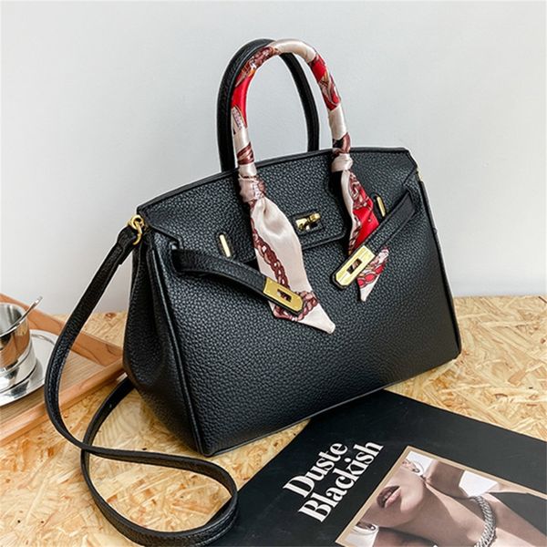 

winter new women's handbag style silk scarf large capacity single shoulder diagonal