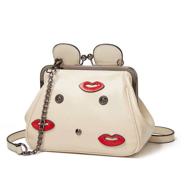 

fashion 2021 new trend fashionable lock shell type slung one shoulder women's bag