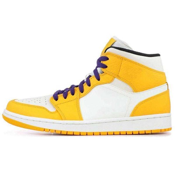 

selling jumpman 1 womens basketball shoes 1s mens trainers mid pink chicago black toe light smoke grey og royal toe sneakerst401