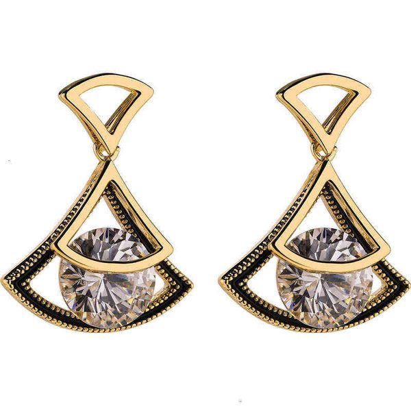 

fashionable temperament geometric sector earrings 925 sier needle small skirt earrings for women, Golden